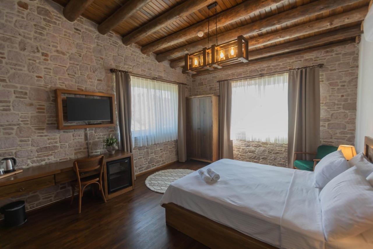 Leone Natural Otel Ayvalı Esterno foto